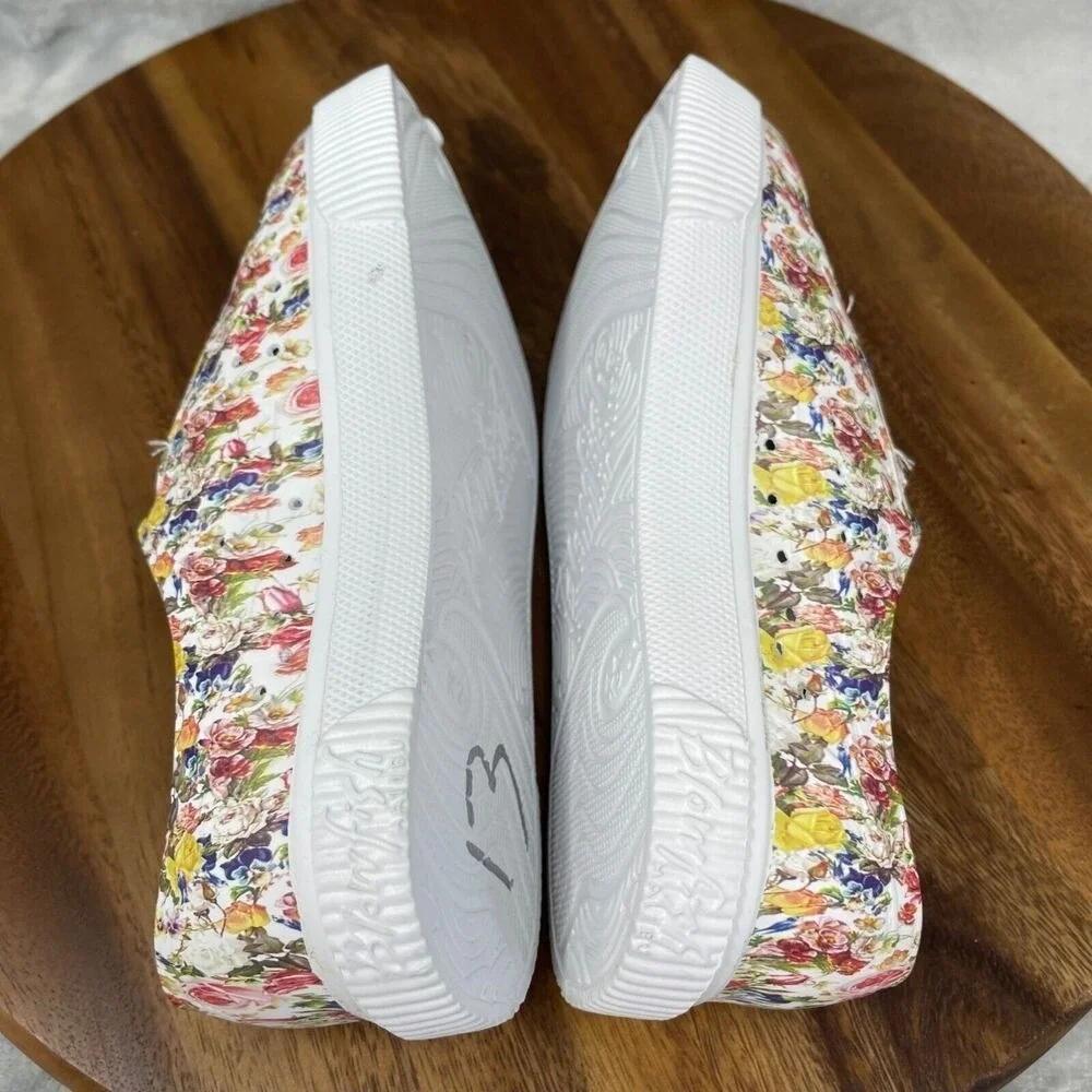 Blowfish Malibu Water Shoes Girls 2 White Colorful Floral Rubber Beach Ruby-K‎